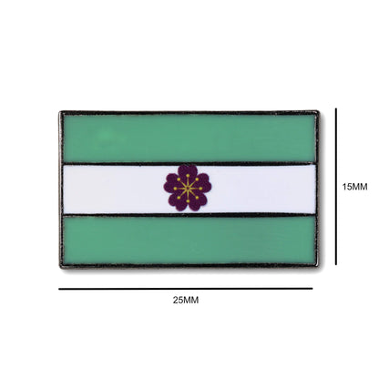 Rectangular flag with a purple flower design on a white background, with dimensions indicated.